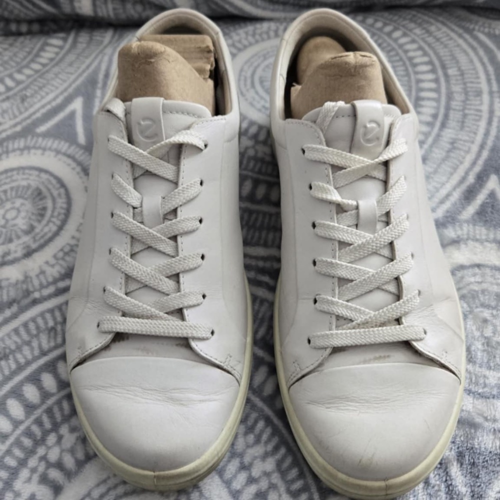 ecco Soft 7 women's white leather sneaker size 9 (40)